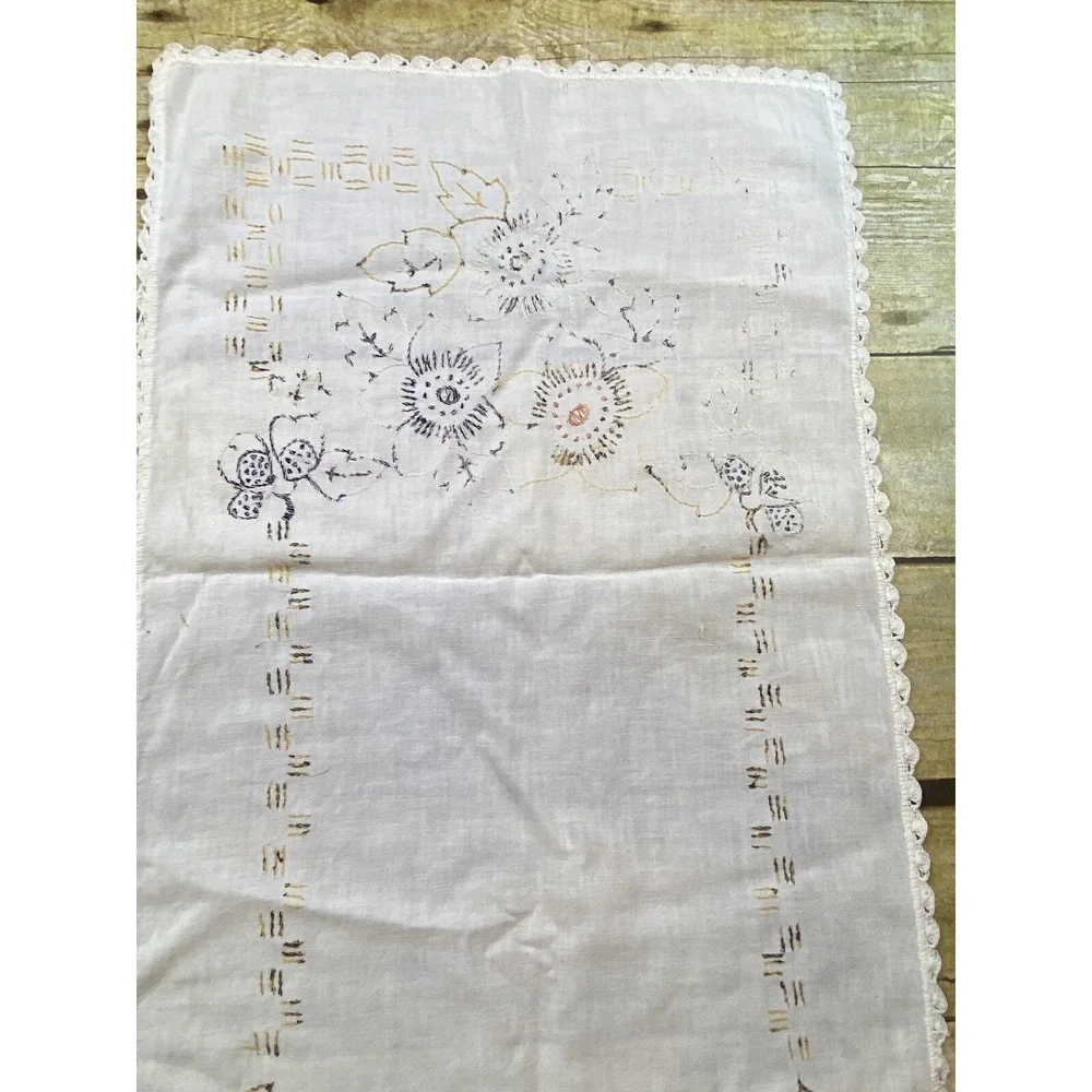 Hand Stitch Table Runner Flower Yellow Brown‎ Floral 40x30